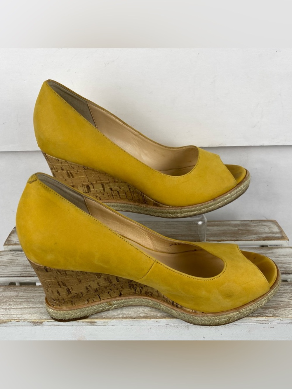 Cole Haan yellow nubuck leather Jocelyn OT peep-toe wedge shoes women’s size 8B - Picture 3 of 14
